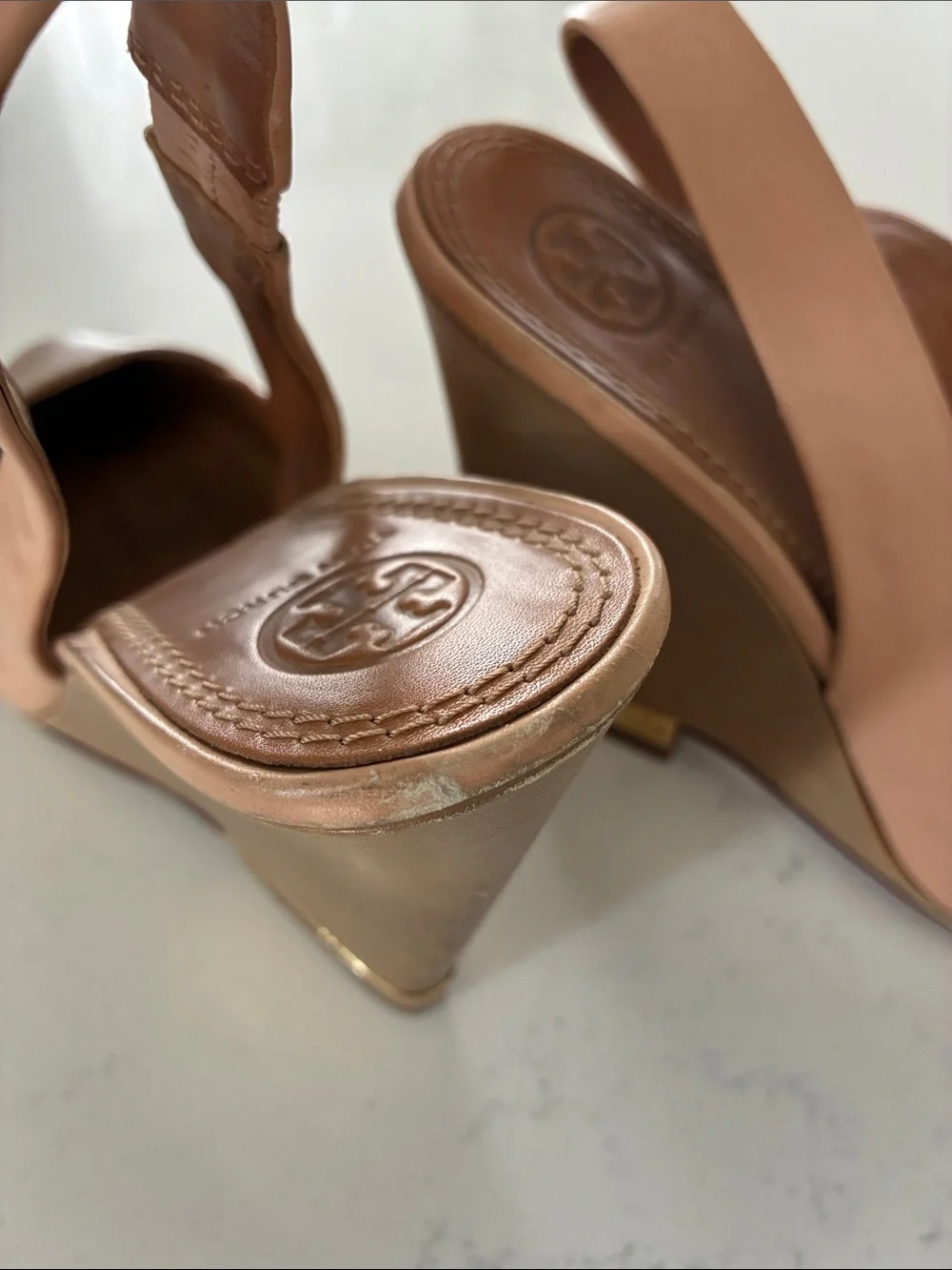 Tory Burch Two-Tone Tan & Camel Pointed Slingback Pumps